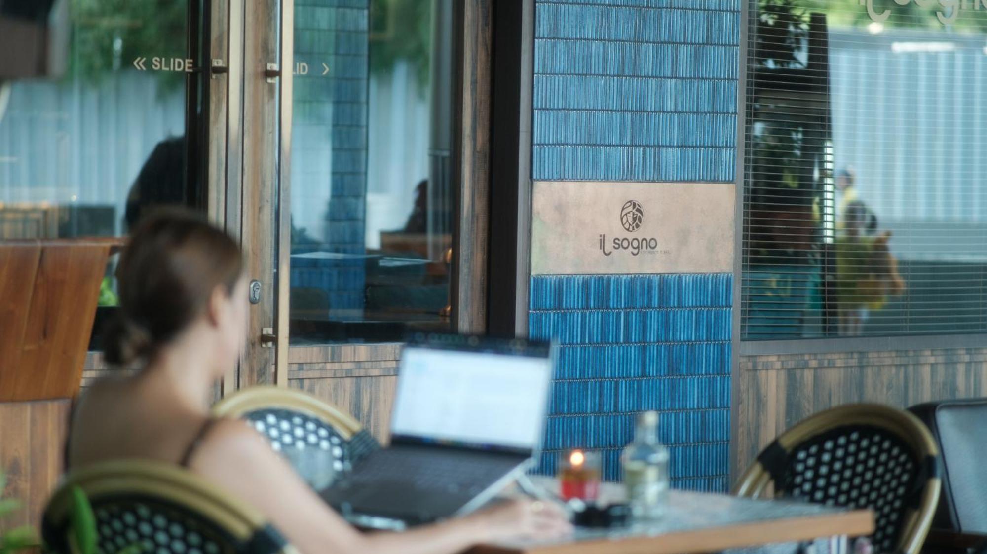 Citadines Sudirman Джакарта Екстериор снимка